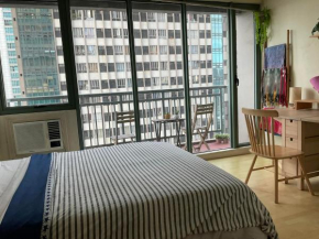 SHAW BLVD 69 sqm 2 bdrm w/ WiFi, parking, across Shangrila Mall